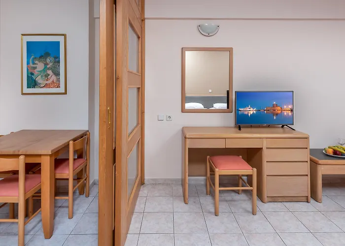 Poseidonia Aparthotel Ixia (Rhodes)