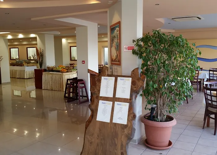 Poseidonia Aparthotel 4*
