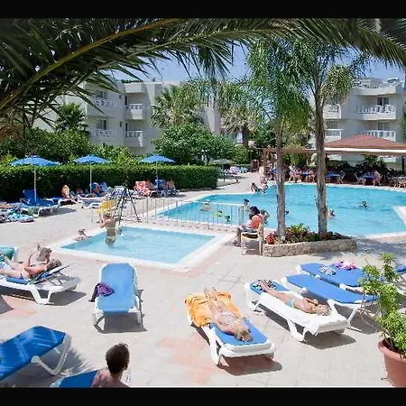 Poseidonia Apartmanhotel 4*