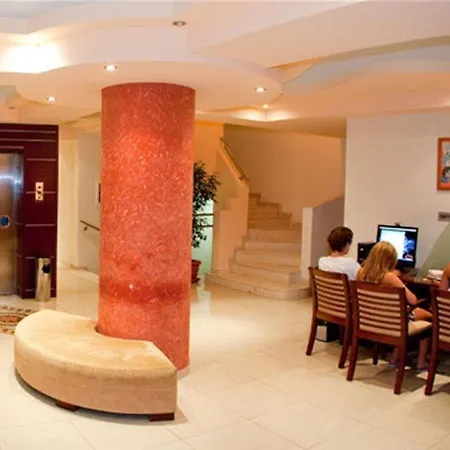 Poseidonia Apartmanhotel Ixiá