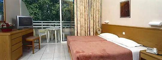 Hotel de apartamente Poseidonia 4*