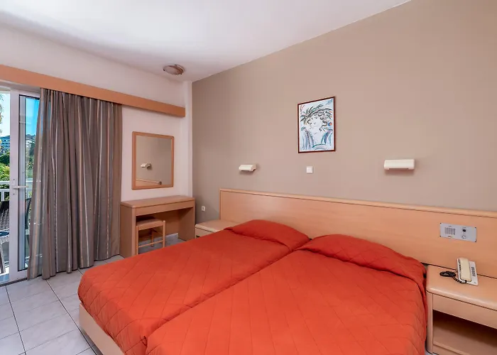 Poseidonia 4* Ixia (Rhodes)