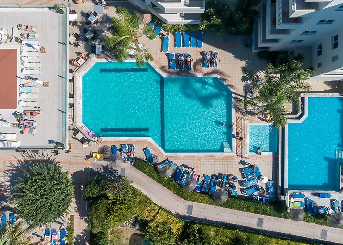 Poseidonia Aparthotel 4*