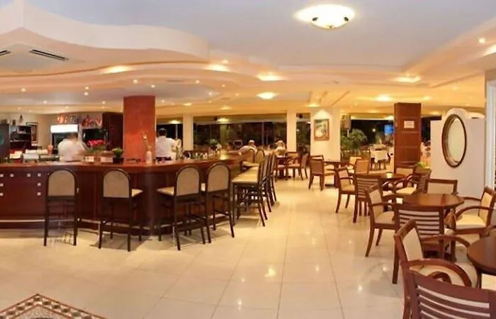 Poseidonia Aparthotel Ixia (Rhodes)