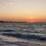 Ξενοδοχείο με διαμερίσματα Poseidonia 4*
