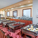 Ξενοδοχείο με διαμερίσματα Poseidonia 4*
