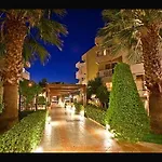 Poseidonia Ξενοδοχείο με διαμερίσματα 4*
