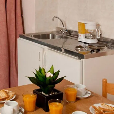 Poseidonia Aparthotel Ixia (Rhodes)