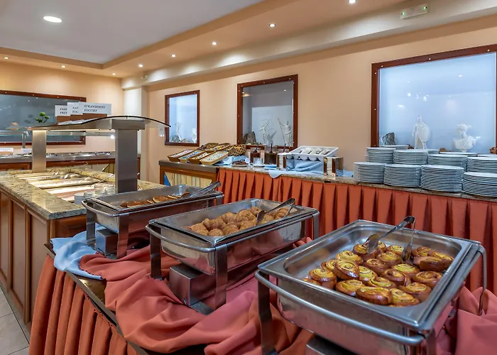Poseidonia Apartahotel