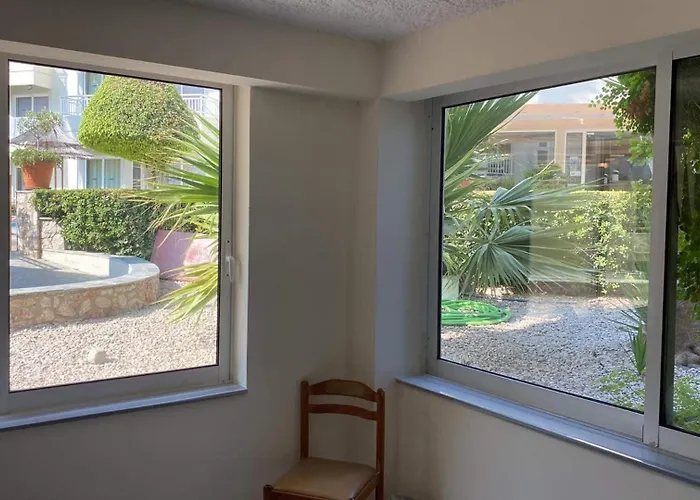 Aparthotel Poseidonia Ixia (Rhodes)