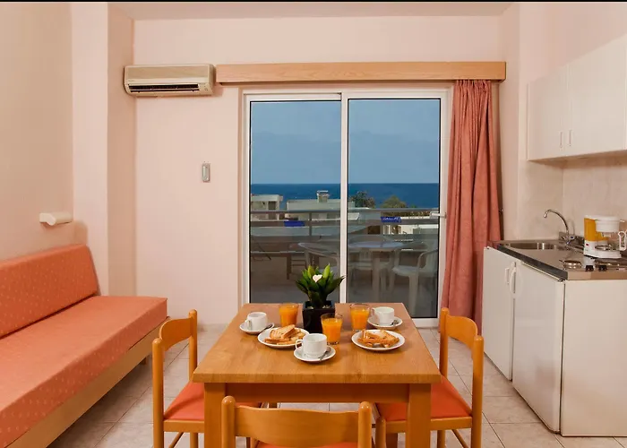 Apartahotel Poseidonia Ixia (Rhodes)