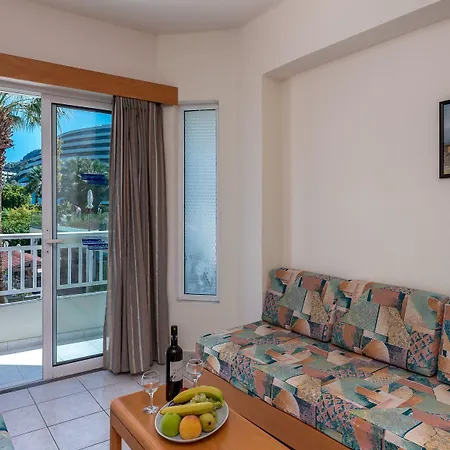 Apartahotel Poseidonia Ixia (Rhodes)